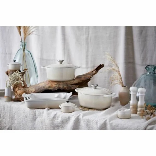 boutique en ligne Cocotte En Fonte Ovale 31 Cm Meringue Signature Le Creuset 6