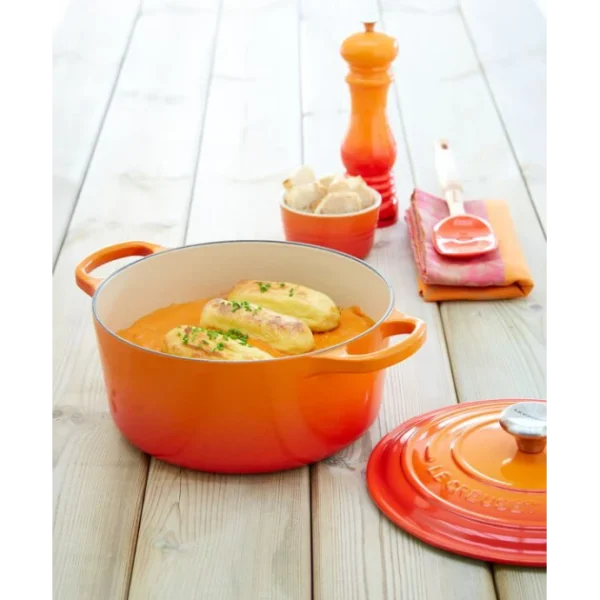 Cocotte En Fonte Ronde 20 Cm Volcanique Le Creuset Signature De Qualité 7