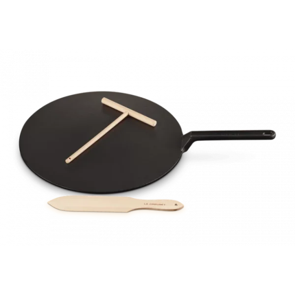 Prestation Et Rapide Crêpière Fonte Émaillée 32 Cm Noir Avec Accessoires Le Creuset 1