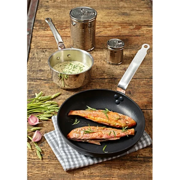Poêle Anti Adhésive Ø 20 Cm Choc Intense De Buyer Retour gratuit en magasin. 3