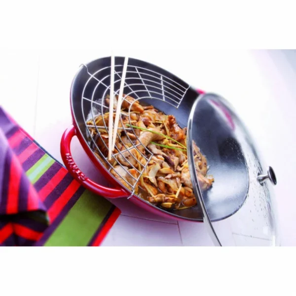mode tendance Wok En Fonte 37 Cm Rouge Staub 3